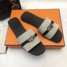 Hermes Slippers